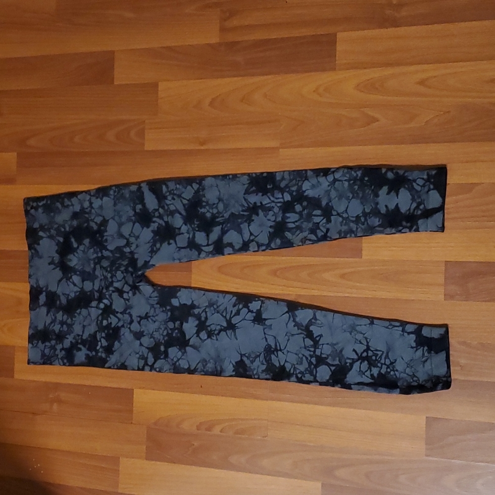 Bagatelle Camo Seamless High Rise Leggings medium
